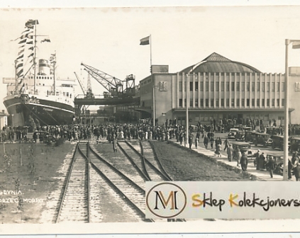 Gdynia Dworzec Morski, statek Piłsudski