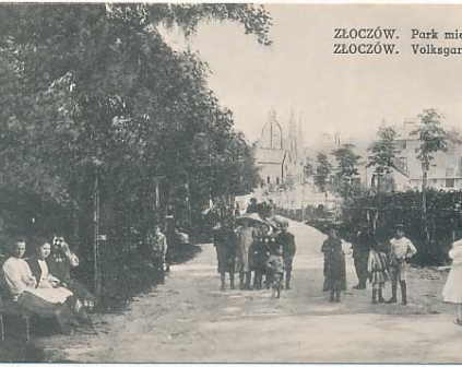 Złoczów  Park miejski 1918r
